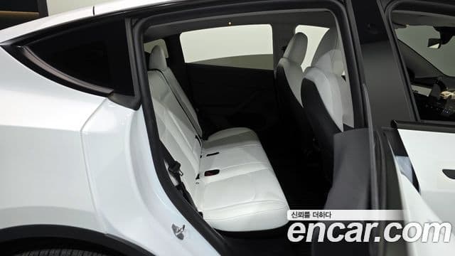 Tesla модель Y Long Range AWD, 2024 12