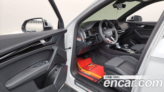 Audi Q5 (FY) Premium, 2024 10