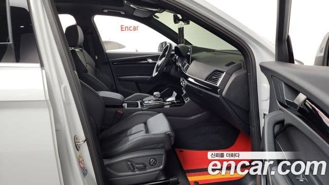 Audi Q5 (FY) Premium, 2024 11