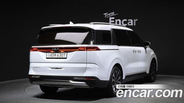 Kia Carnival 4세대 Signature, 2023 2