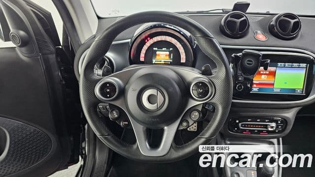 Smart 포투 купе 3세대, 2017 13