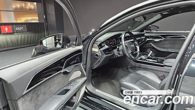 Audi A8 (D5) 55 TFSI Quattro LWB, 2020 11