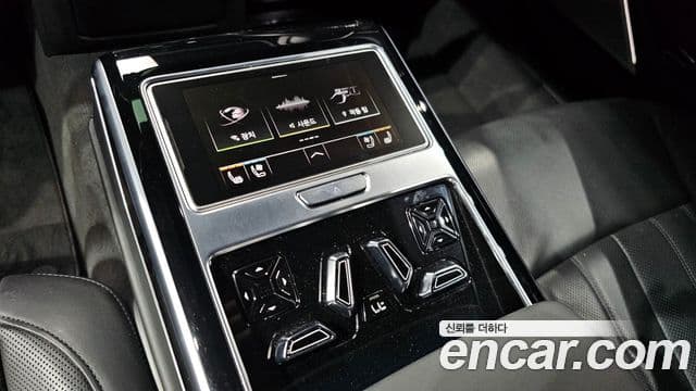 Audi A8 (D5) 55 TFSI Quattro LWB, 2020 18