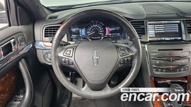 Lincoln New MKS, 2014 13