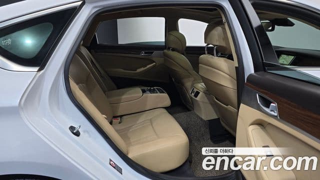 Genesis G80 Luxury, 2017 12