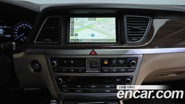 Genesis G80 Luxury, 2017 14