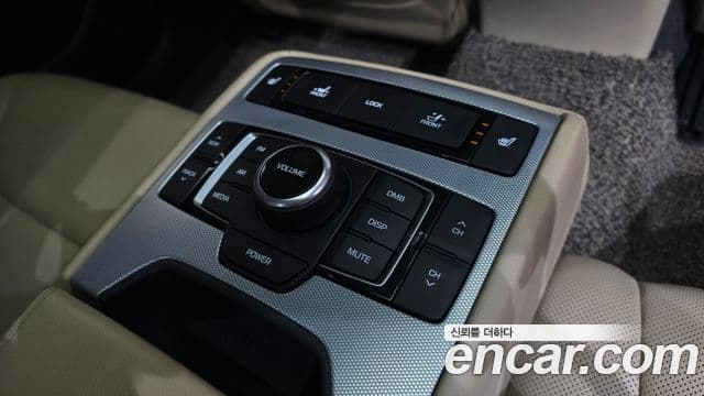 Genesis G80 Luxury, 2017 18