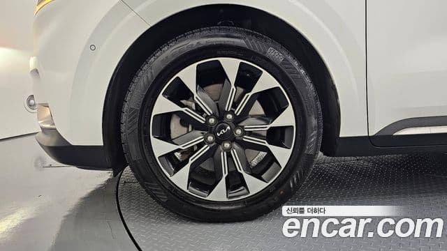 Kia Carnival 4세대 Signature, 2023 все фото