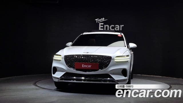 Genesis GV70, 2023 3