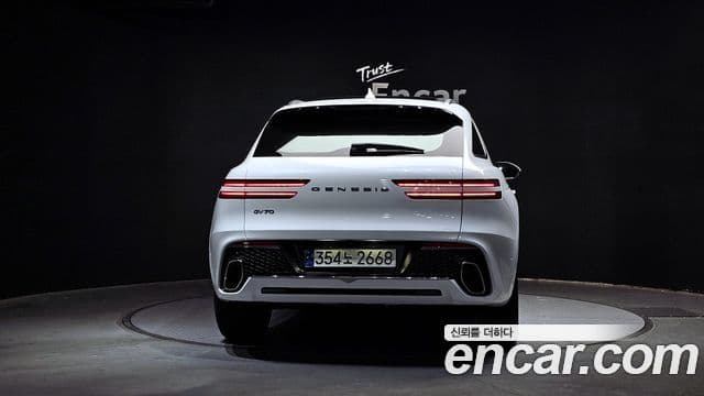 Genesis GV70, 2023 4
