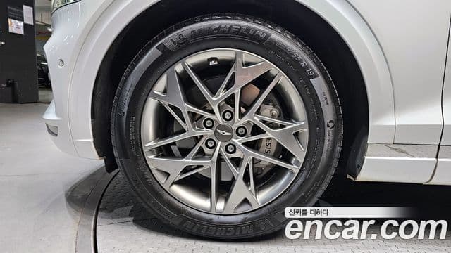 Genesis GV70, 2023 все фото