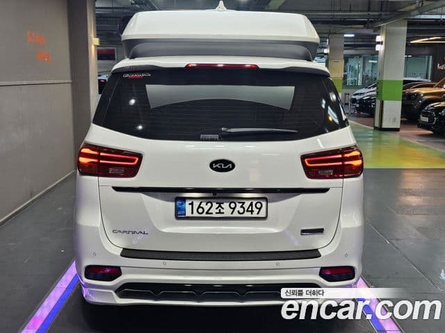 Kia All New Carnival Noblesse, 2018 4