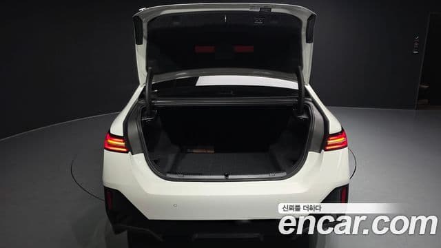 BMW 5시리즈 (G60) 520i M Sport, 2025 20