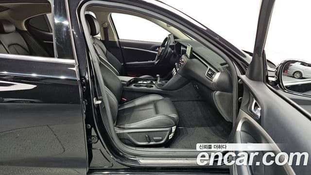 Genesis The / новый New G70, 2021 11