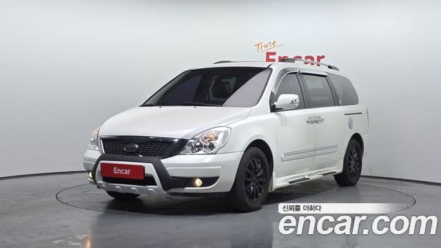 Kia Carnival R President, 2011 1