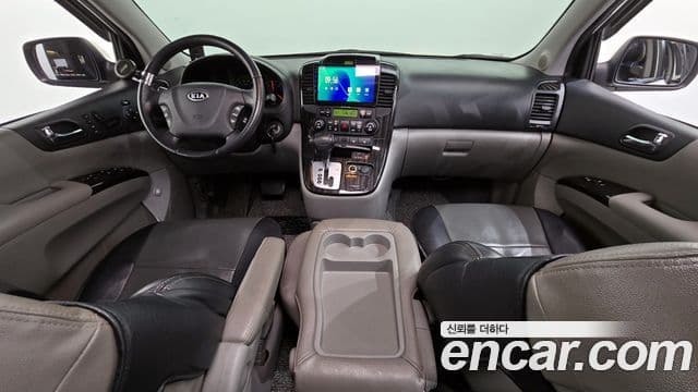 Kia Carnival R President, 2011 7