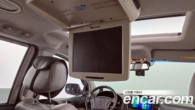 Kia Carnival R President, 2011 19