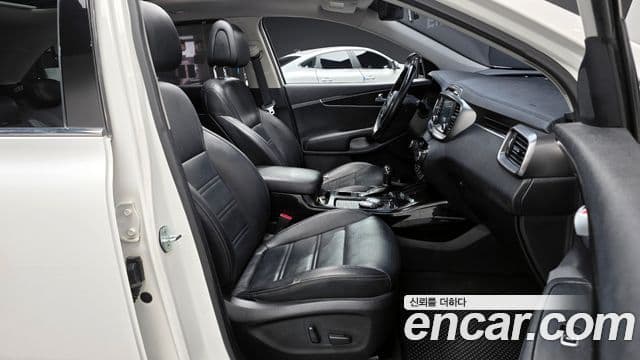 Kia All New Sorento Prestige, 2015 10
