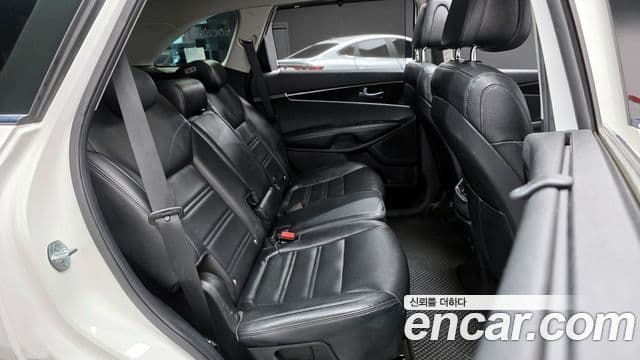 Kia All New Sorento Prestige, 2015 12