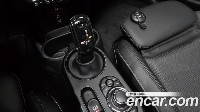 Mini Cooper S 3세대, 2022 9