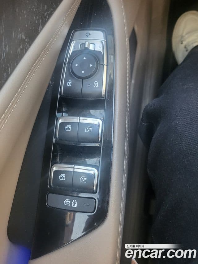 Kia K8 гибрид Noblesse, 2023 11