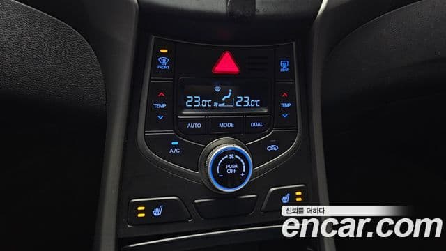 Hyundai The / новый New Avante 빌트인캠2 — базовая версия - Built-in Cam 2, 2014 17