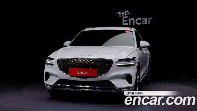 Genesis GV70, 2022 3