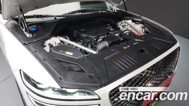 Genesis GV70, 2022 6