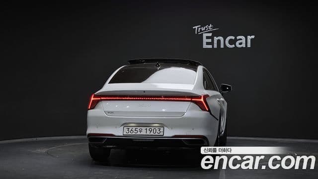 Kia K8 Standard(арендный автомобиль), 2022 4