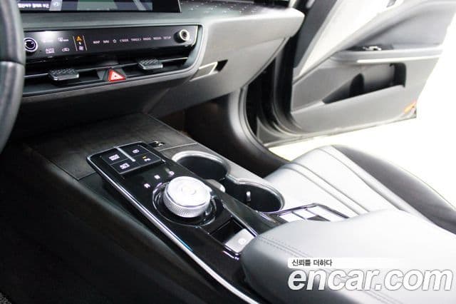 Kia K8 гибрид Noblesse, 2023 16