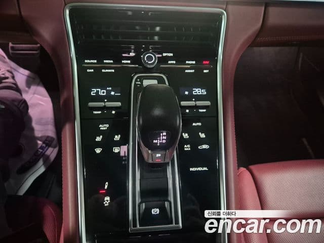 Porsche Panamera (971) 2.9 AWD E-гибрид Platinum Edition, 2023 4