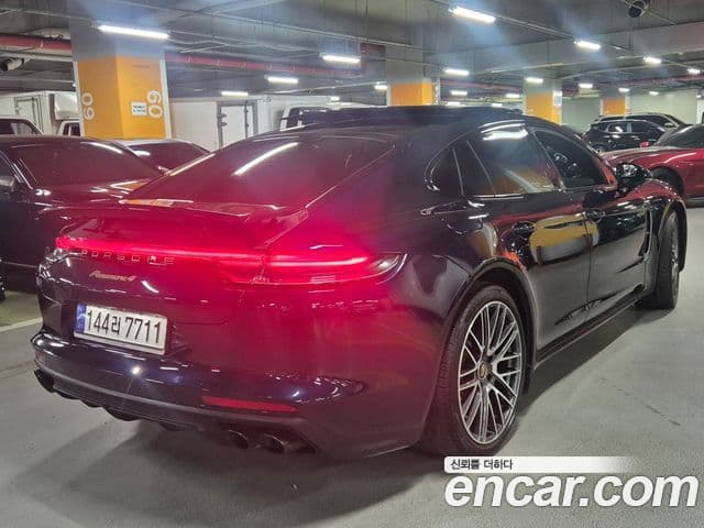Porsche Panamera (971) 2.9 AWD E-гибрид Platinum Edition, 2023 7