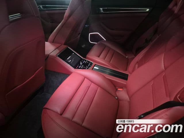 Porsche Panamera (971) 2.9 AWD E-гибрид Platinum Edition, 2023 9
