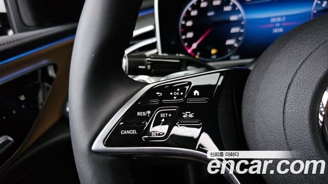 Mercedes-Benz E-класс W214 Avantgarde, 2025 12