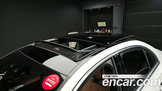 Mercedes-Benz E-класс W214 Avantgarde, 2025 20