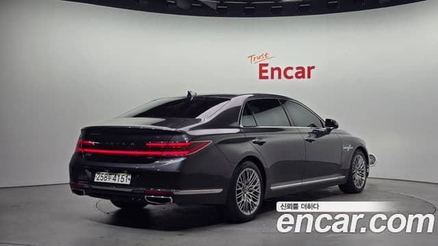 Genesis G90 Premium Luxury, 2022 2