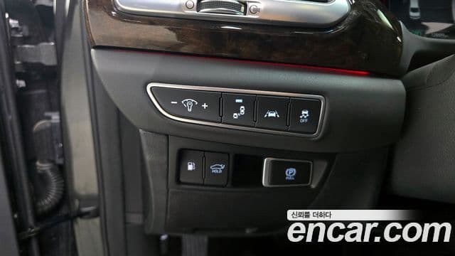 Genesis G90 Premium Luxury, 2022 13