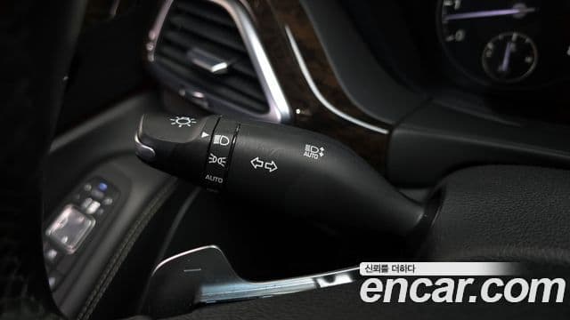 Genesis G90 Premium Luxury, 2022 15