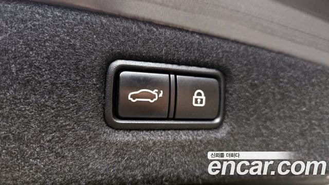 Genesis G90 Premium Luxury, 2022 20