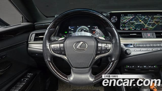 Lexus ES300h 7세대 Luxury Plus, 2020 13