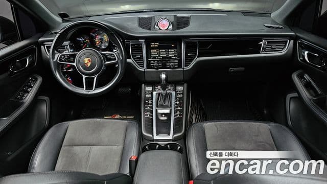 Porsche Macan 95B, 2015 7