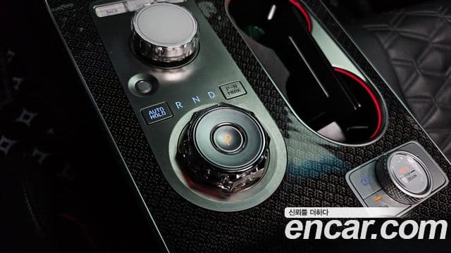 Genesis GV80 купе, 2024 9