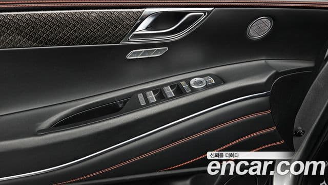 Genesis GV80 купе, 2024 17