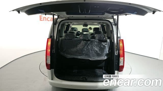 Hyundai Staria Modern, 2025 20