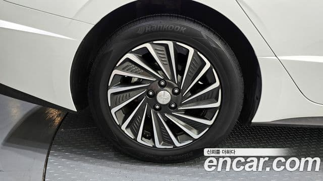 Hyundai Sonata гибрид (DN8) Inspiration, 2020 все фото