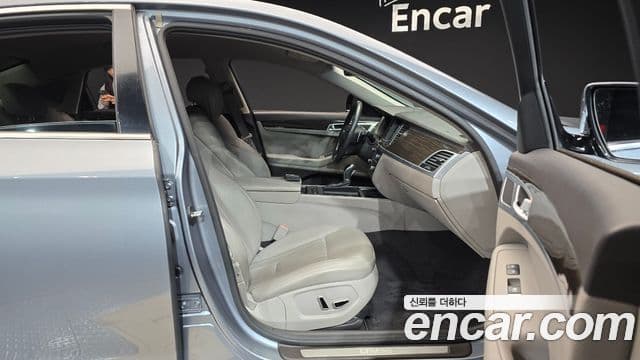 Hyundai Genesis DH Modern, 2015 10