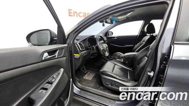 Hyundai All New Tucson Premium, 2019 10