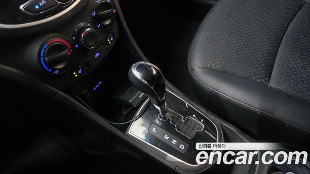 Hyundai Accent(новый кузов / новое поколение) Modern, 2014 9