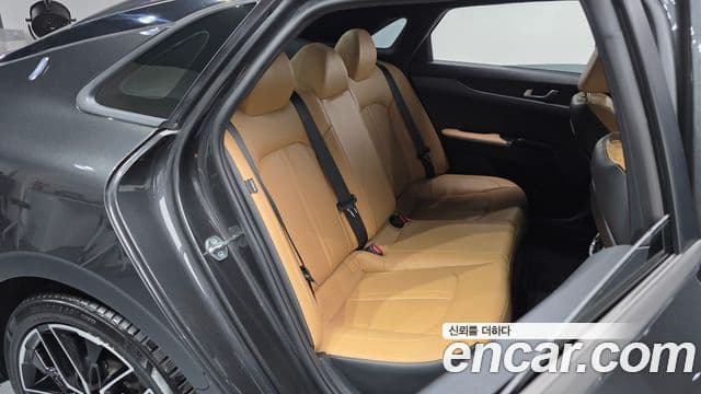 Kia K5 3세대 Prestige, 2021 12