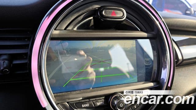 Mini Cooper D 3세대, 2015 15